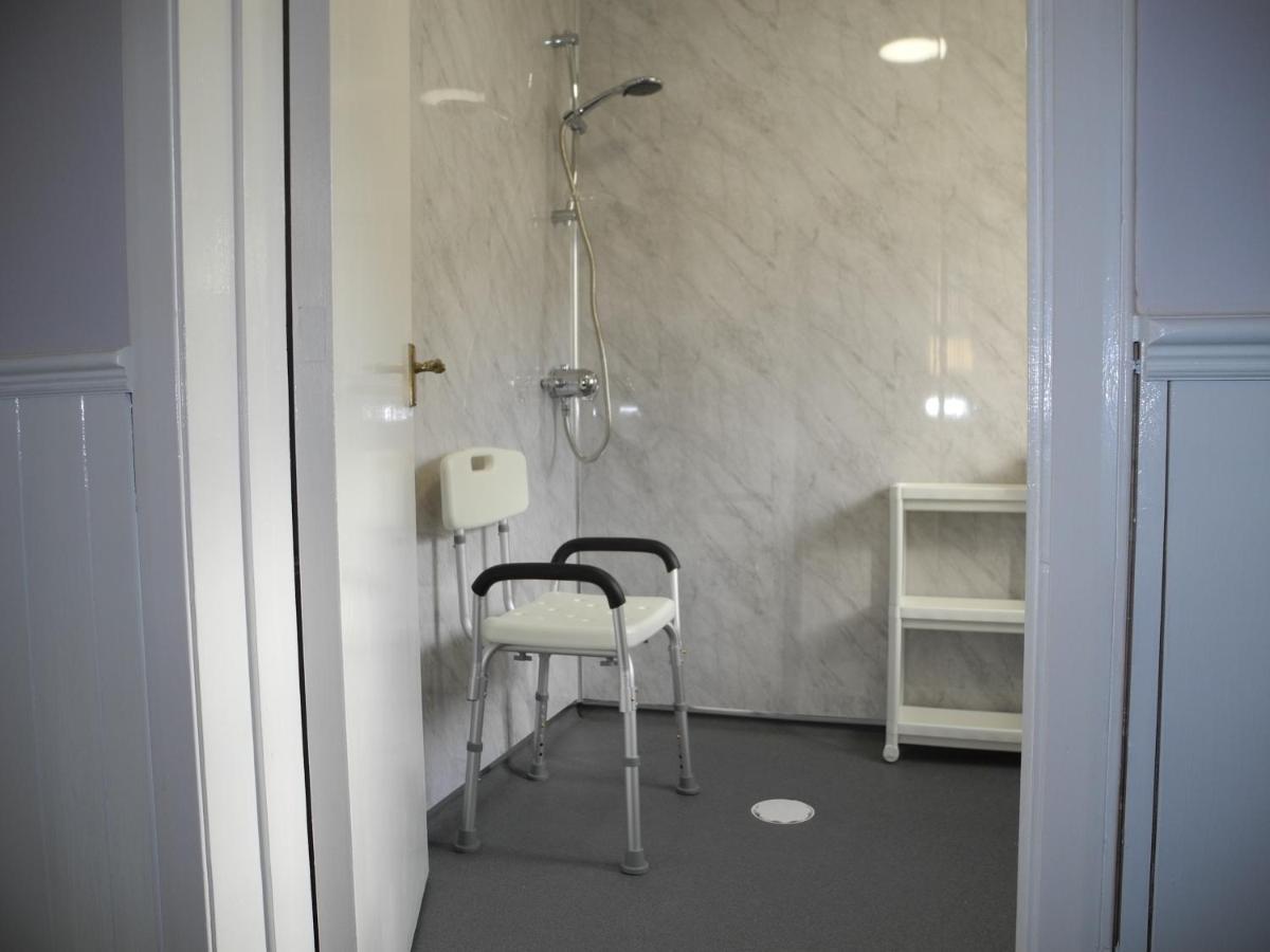 Heathcliff House B&B Exclusively For Adults Free Large Carpark 토키 외부 사진
