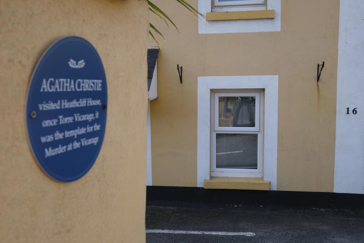 Heathcliff House B&B Exclusively For Adults Free Large Carpark 토키 외부 사진
