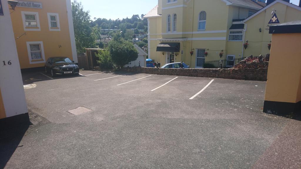 Heathcliff House B&B Exclusively For Adults Free Large Carpark 토키 외부 사진